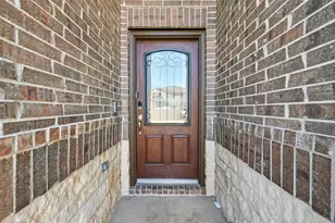 1322 Eagle Pass Dr, Rosharon, TX 77583 - Photo 3