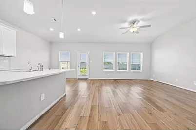 1322 Eagle Pass Drive, Rosharon, TX 77583 - Photo 9