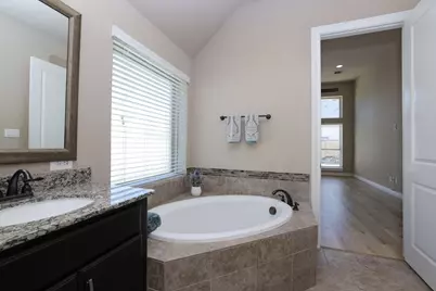 15123 Peralta Sound Circle, Cypress, TX 77429 - Photo 13