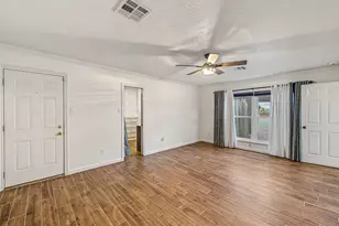 6502 Mona Vista Dr, Houston, TX 77083 - Photo 33