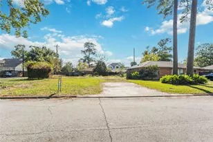 2003 Ebony Ln, Houston, TX 77018 - Photo 11