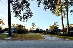 2003 Ebony Ln, Houston, TX 77018 - Photo 3