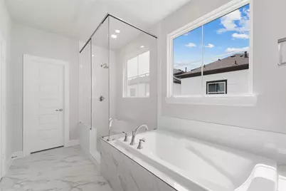 2708 Grand Fountains Drive #F, Houston, TX 77054 - Photo 19