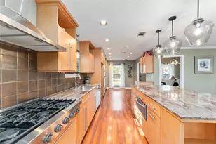 26418 Maplewood Dr, Oak Ridge North, TX 77386 - Photo 7