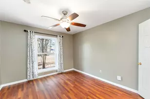 26418 Maplewood Dr, Oak Ridge North, TX 77386 - Photo 11