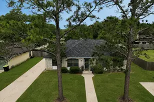 1710 Longhorn Ave, Bay City, TX 77414 - Photo 1