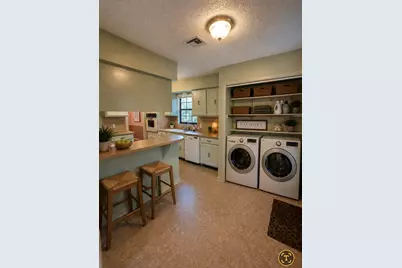 1710 Longhorn Avenue, Bay City, TX 77414 - Photo 23