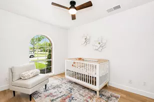 814 El Toro Ln, Houston, TX 77062 - Photo 11