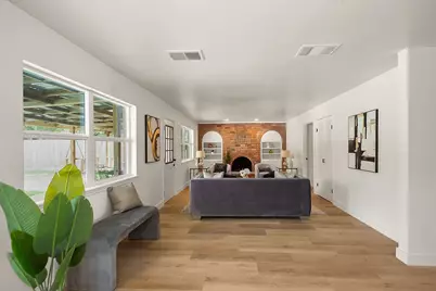 814 El Toro Lane, Houston, TX 77062 - Photo 11