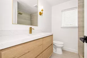 814 El Toro Ln, Houston, TX 77062 - Photo 13