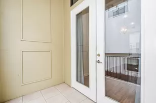 2431 Dorrington St, Houston, TX 77030 - Photo 7
