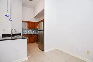 2431 Dorrington St, Houston, TX 77030 - Photo 15