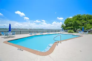 201 Yacht Club Ln, Seabrook, TX 77586 - Photo 9