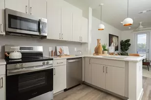 1690 North Loop, Houston, TX 77009 - Photo 7