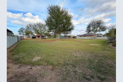369 County Road 3556 Road, Cleveland, TX 77327 - Photo 3