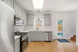 218 Plaza Del Sol Park, Houston, TX 77020 - Photo 7