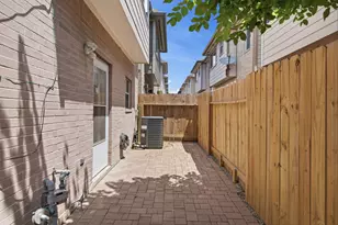 218 Plaza Del Sol Park, Houston, TX 77020 - Photo 27
