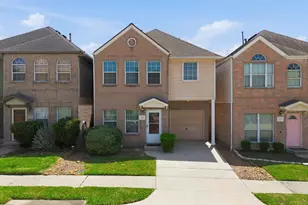218 Plaza Del Sol Park, Houston, TX 77020 - Photo 1