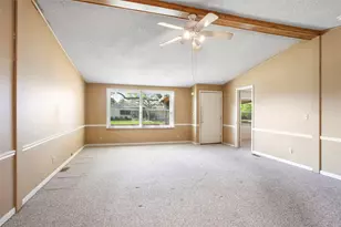 1616 Casa Ct, Alvin, TX 77511 - Photo 7