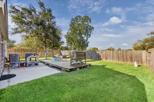 1015 Red River St, League City, TX 77573 - Photo 15