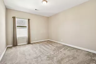 2414 Trocadero Ln, League City, TX 77573 - Photo 33