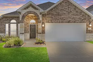 13210 Anchor Isle Ct, Texas City, TX 77568 - Photo 1