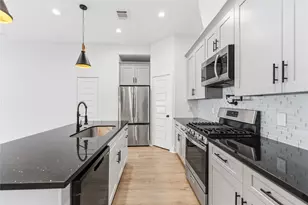 2217 Lee St, Houston, TX 77026 - Photo 7