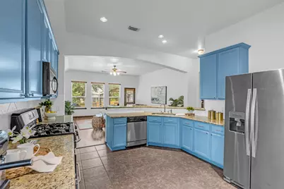 134 S Star Ridge Circle, The Woodlands, TX 77382 - Photo 7