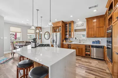 515 Westerly Drive, Tiki Island, TX 77554 - Photo 7