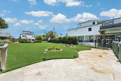515 Westerly Drive, Tiki Island, TX 77554 - Photo 29