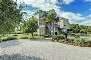 515 Westerly Dr, Tiki Island, TX 77554 - Photo 35
