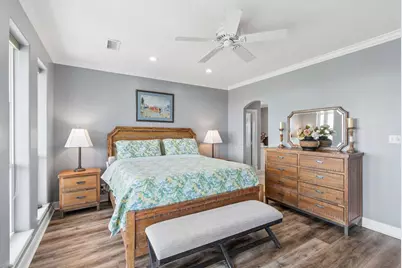 515 Westerly Drive, Tiki Island, TX 77554 - Photo 13