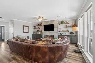 515 Westerly Dr, Tiki Island, TX 77554 - Photo 5