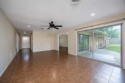 2 Circle Drive, Conroe, TX 77301 - Photo 7