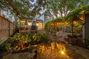 2018 Columbia St, Houston, TX 77008 - Photo 37