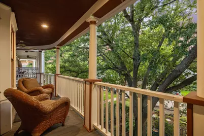 2018 Columbia Street, Houston, TX 77008 - Photo 3
