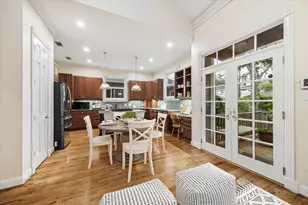 2018 Columbia St, Houston, TX 77008 - Photo 19