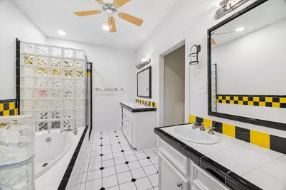 2018 Columbia Street, Houston, TX 77008 - Photo 27