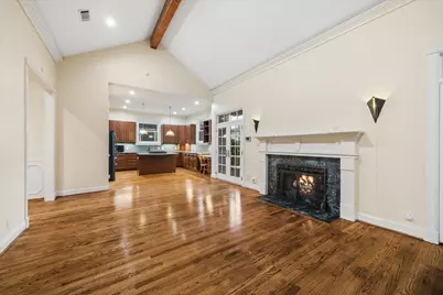2018 Columbia Street, Houston, TX 77008 - Photo 17