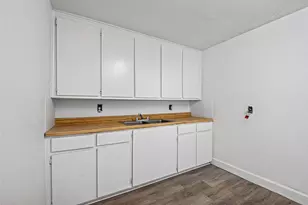 4901 Stimson St, Houston, TX 77023 - Photo 11