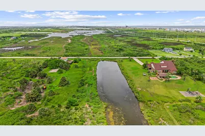 3030 9 Mile Road, Galveston, TX 77554 - Photo 15