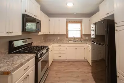 1622 W Milam Street, Wharton, TX 77488 - Photo 11