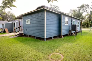 1622 W Milam St, Wharton, TX 77488 - Photo 23