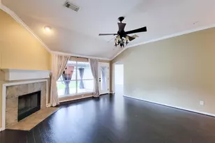 12614 Aubreywood Ln, Houston, TX 77070 - Photo 11