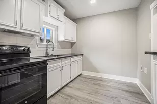 206 Edgar St, La Marque, TX 77568 - Photo 11