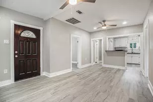 206 Edgar St, La Marque, TX 77568 - Photo 5