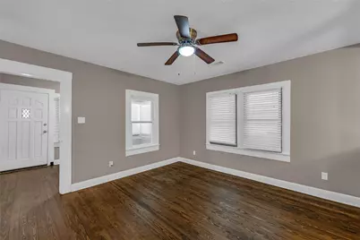 4102 Ursuline Street, Galveston, TX 77550 - Photo 11