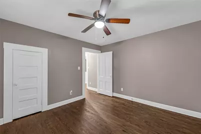 4102 Ursuline Street, Galveston, TX 77550 - Photo 25