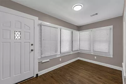 4102 Ursuline Street, Galveston, TX 77550 - Photo 7