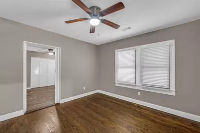 4102 Ursuline Street, Galveston, TX 77550 - Photo 23